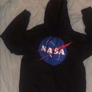 Medium nasa rue 21 long sleeved hoodie